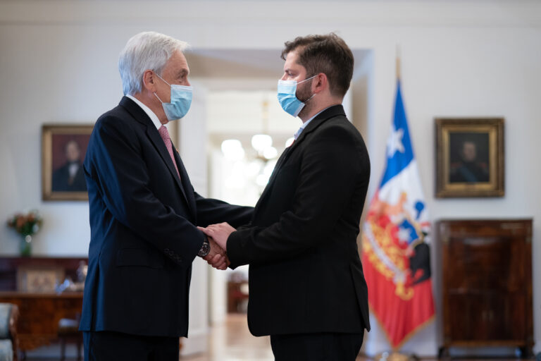 Presidente Piñera recibe a Gabriel Boric en La Moneda para iniciar coordinaciones de cambio de mando