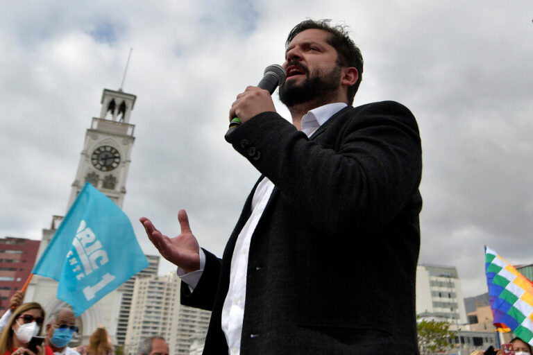 Columna de Guillermo Pérez: 