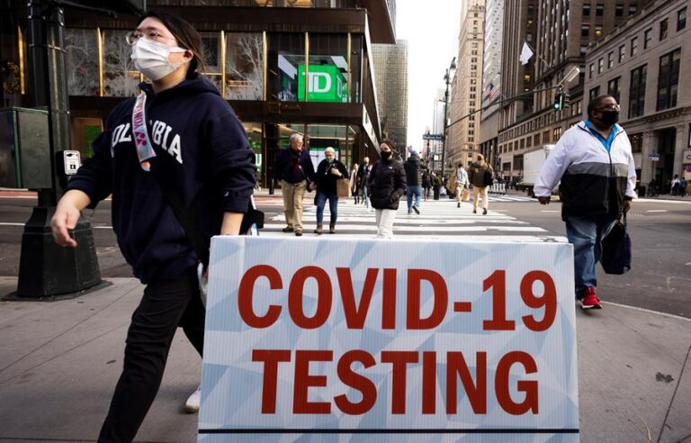 CDC: Ómicron se convertirá en la variante predominante en EE.UU. en las próximas semanas