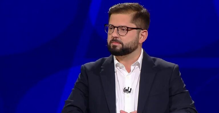 Gabriel Boric confirmó reunión con la ex presidenta Bachelet: 