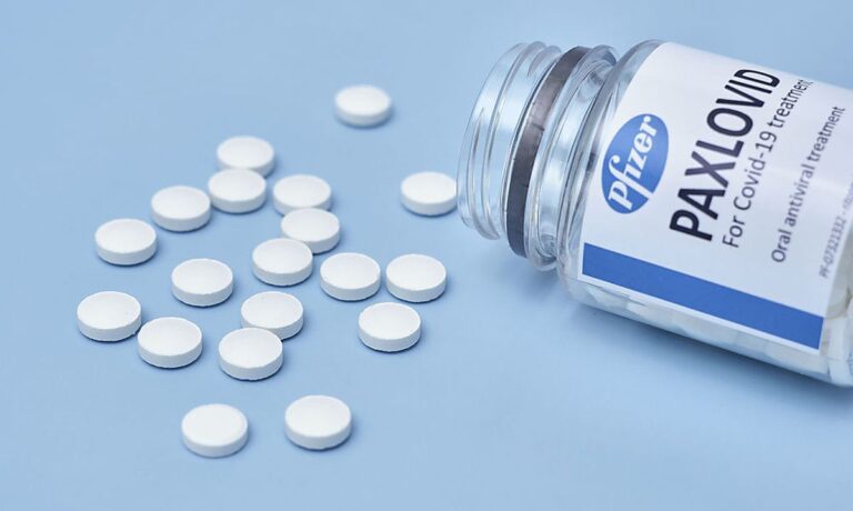 Israel autorizó el uso de emergencia de la pastilla de Pfizer contra el COVID-19