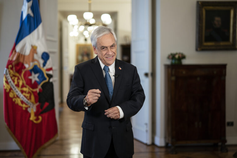 Presidente Piñera envía mensaje de Año Nuevo deseándose “el mejor de los éxitos” a Gabriel Boric