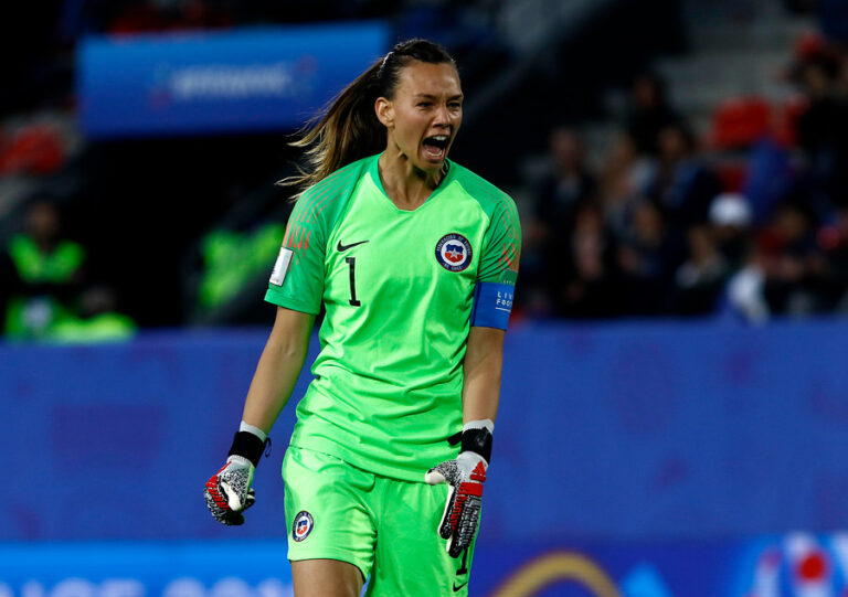 Histórica: Christiane Endler ganó el premio The Best de la FIFA