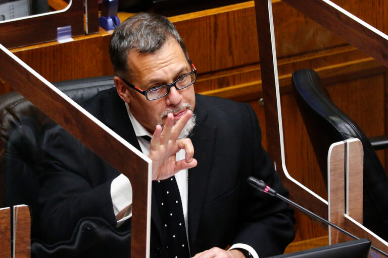 Lagos Weber reconoce que 