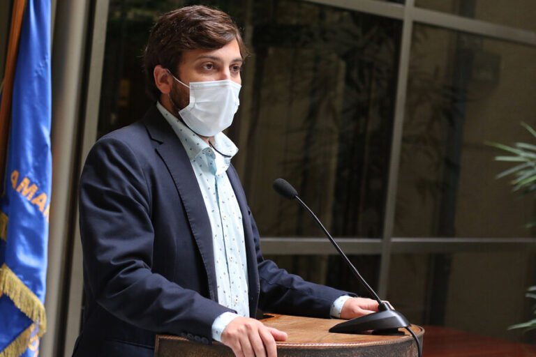 Licitación del litio: Bancada del PPD solicitó a la Cámara realizar una sesión especial para analizar proceso
