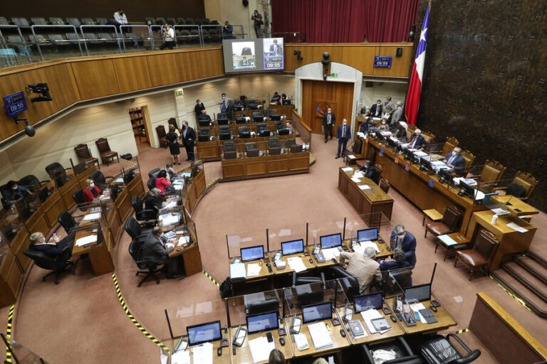 Senado aprobó por unanimidad reforma que permite reponer sesiones telemáticas en el Congreso