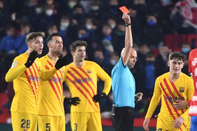 Barcelona empató por la cuenta mínima ante el Granada y continúa fuera de la clasificación a la Champions