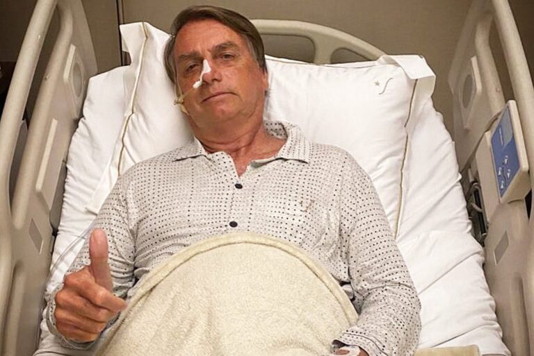 Tras ser hospitalizado el lunes: Informan que obstrucción intestinal de Bolsonaro fue 