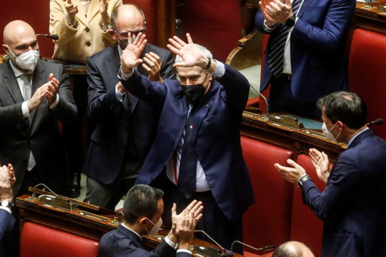Parlamento italiano reeligió a Mattarella como jefe de Estado: Continuará en el cargo por siete años más