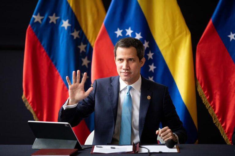 Venezuela: Ex diputados de la Asamblea Nacional aprueban eliminar 
