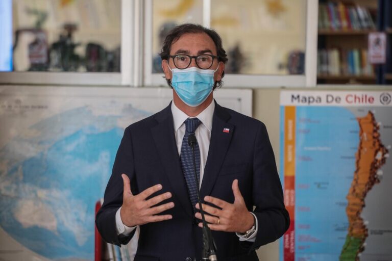 Desde el 2 de marzo: Raúl Figueroa confirmó fecha para el retorno obligatorio a clases presenciales