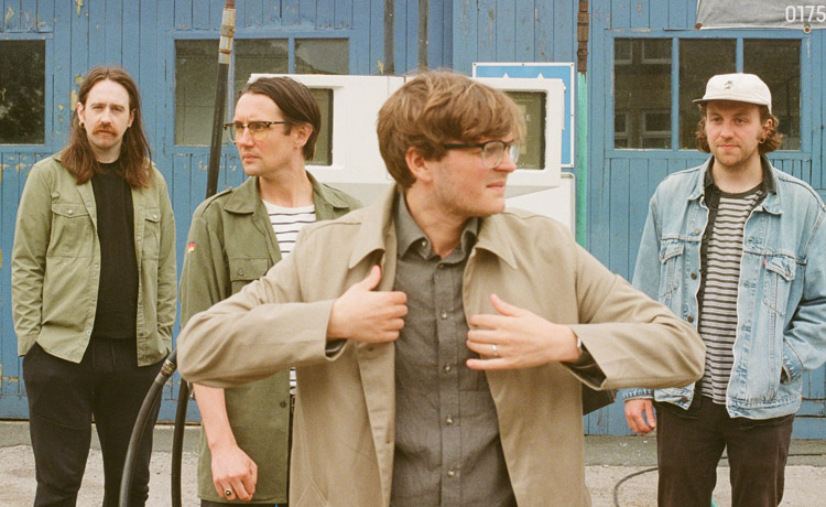 CNN Magazine Recomendados: Del post punk de Yard Act al pop de Elvis Costello