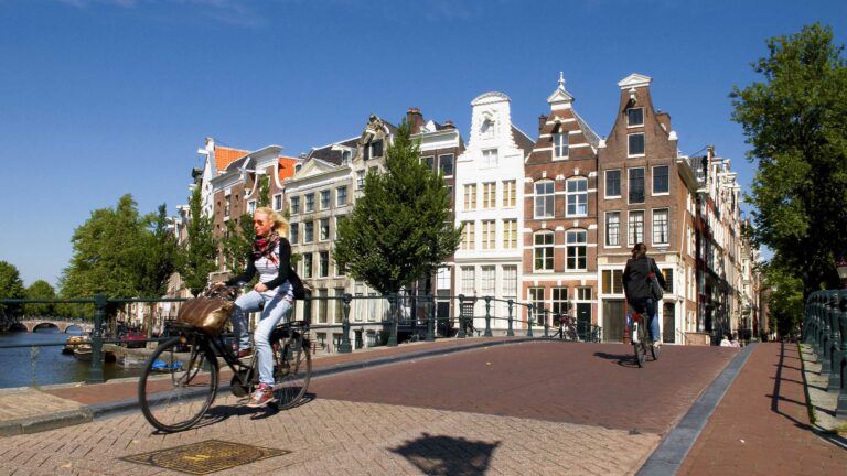 COVID-19: Países Bajos levantará la mayoría de las restricciones sanitarias este mes