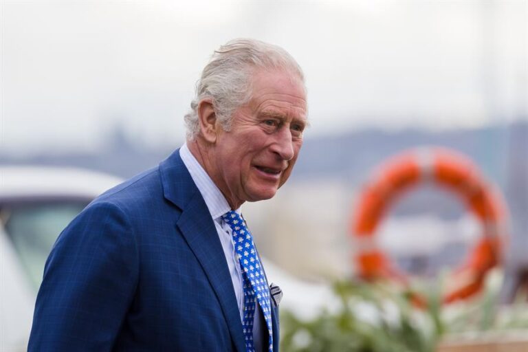 Nuevo golpe a la realeza: Policía británica investigará la fundación del príncipe Carlos por presunta corrupción