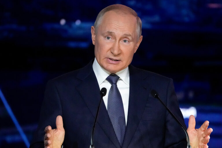 Putin dirigirá este sábado ejercicios con misiles balísticos y de crucero
