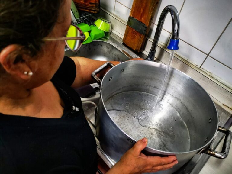 Crisis hídrica: Inician racionamiento indefinido de agua potable en El Melón para usuarios del sistema municipal