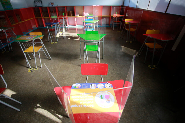 Mineduc presenta protocolo sanitario para el retorno presencial a clases