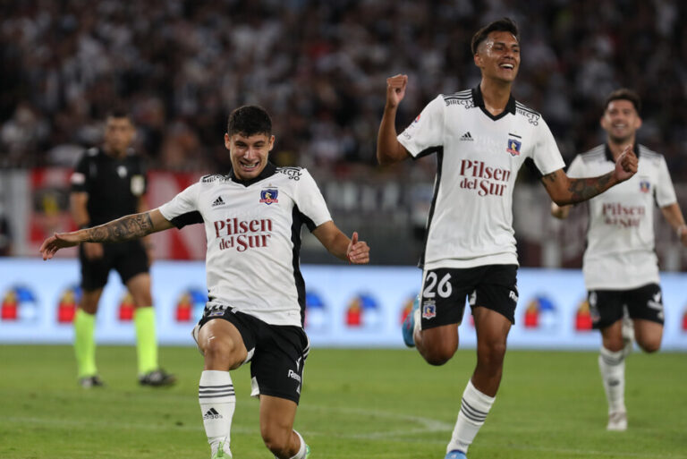 En un sufrido encuentro: Colo Colo encontró el triunfo al cierre por 2-0 sobre Everton en el Monumental