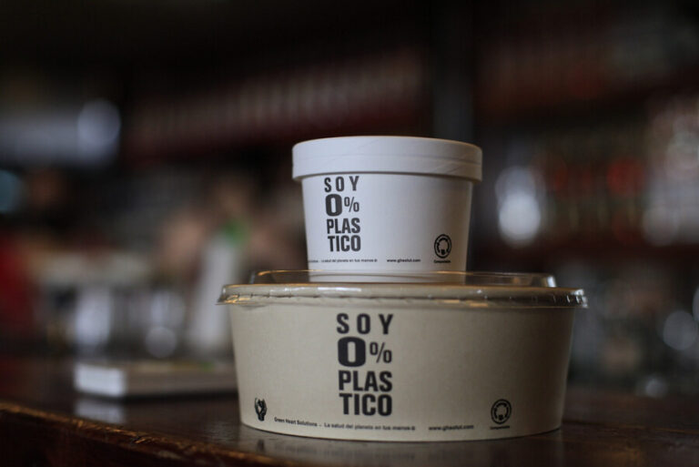 Ley de Plásticos: ¿Cuáles son los implementos de un solo uso que no entregarán los locales de comida?