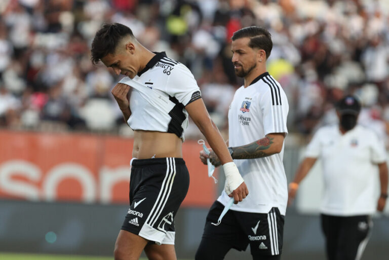 Colo Colo no puede frente a Audax de local y vuelve a enredar puntos en el torneo