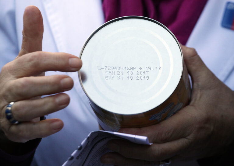 Minsal emitió alerta alimentaria por posible presencia de bacterias en algunas fórmulas para lactantes del Laboratorio Abbott