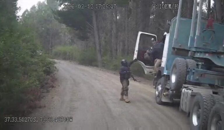 Captan violento ataque de un encapuchado a conductor en la provincia de Arauco