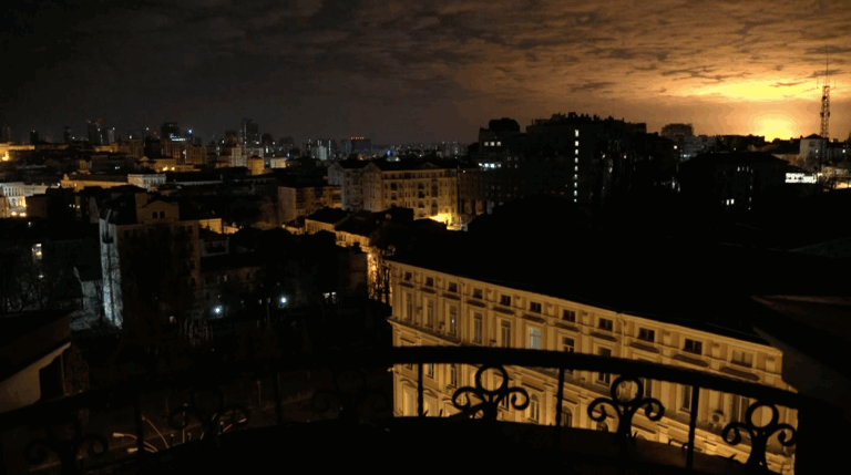 Masivas explosiones se registraron en las cercanías de Kiev