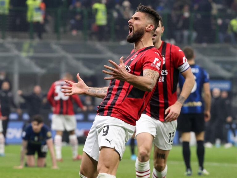 Con Sánchez y Vidal en la cancha: El Inter cayó por 2-1 ante el Milán en el derbi milanés