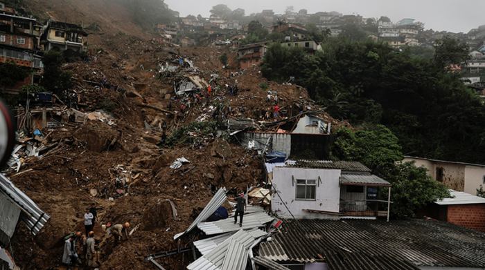 Brasil: Al menos 44 personas fallecieron por las intensas lluvias y deslizamientos de tierra en Petrópolis