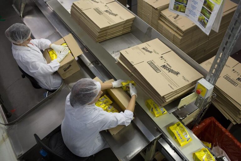 Nestlé suspende marcas en Rusia tras críticas del presidente de Ucrania: Solo mantendrá productos esenciales
