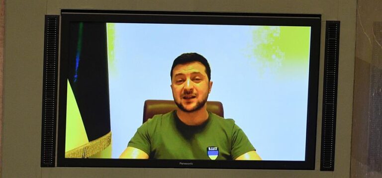 Zelensky asegura que las negociaciones con Rusia ahora son más 