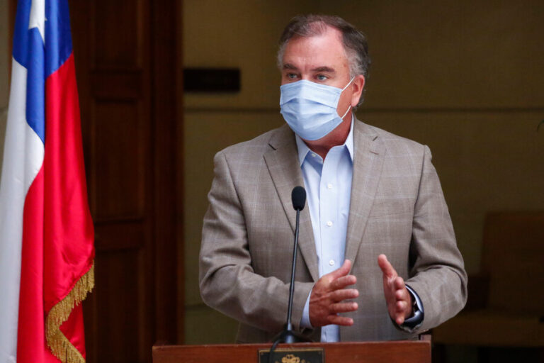 Molina y viaje de Siches a La Araucanía: 