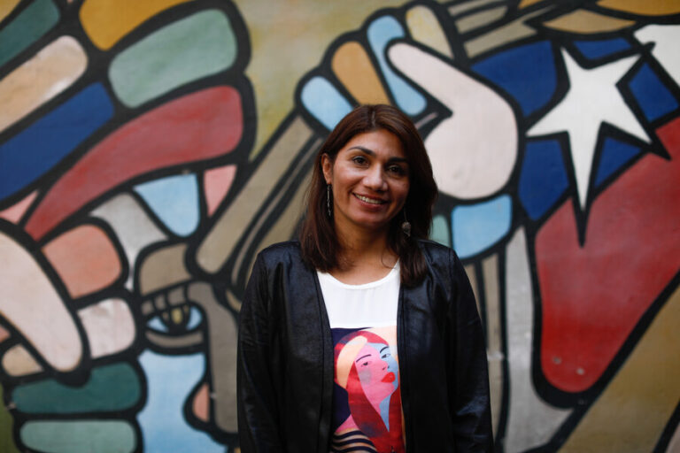Silvia Silva renuncia a la presidencia de la CUT:  Acusa 
