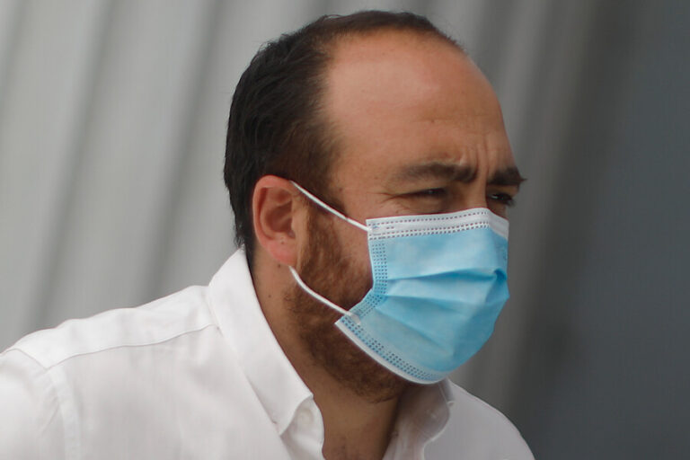 Fuad Chahin: 