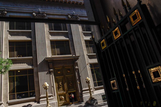 Banco Central advierte que inflación podría bordear el 10% a mediados de año