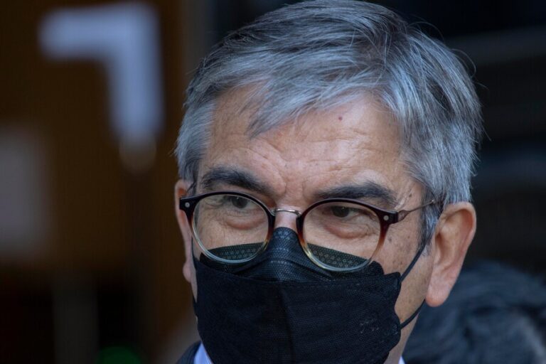 Gobierno duplica recursos al Mepco para contener el alza sostenida en los combustibles