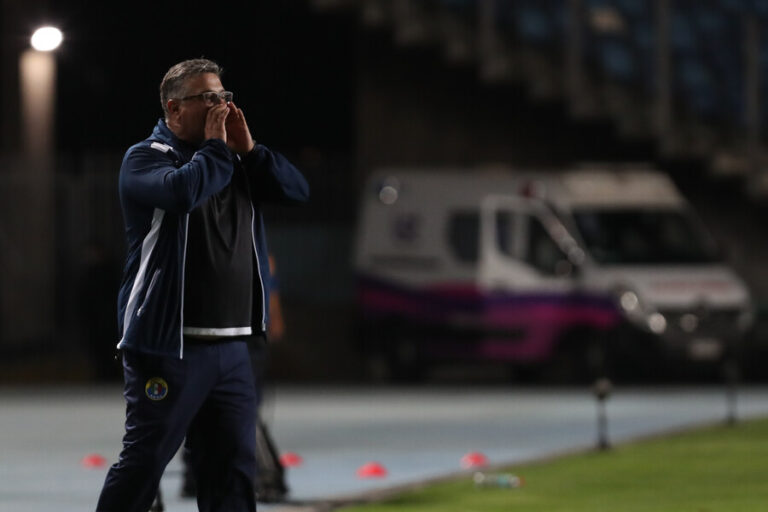 Audax Italiano confirmó el despido de Ronald Fuentes