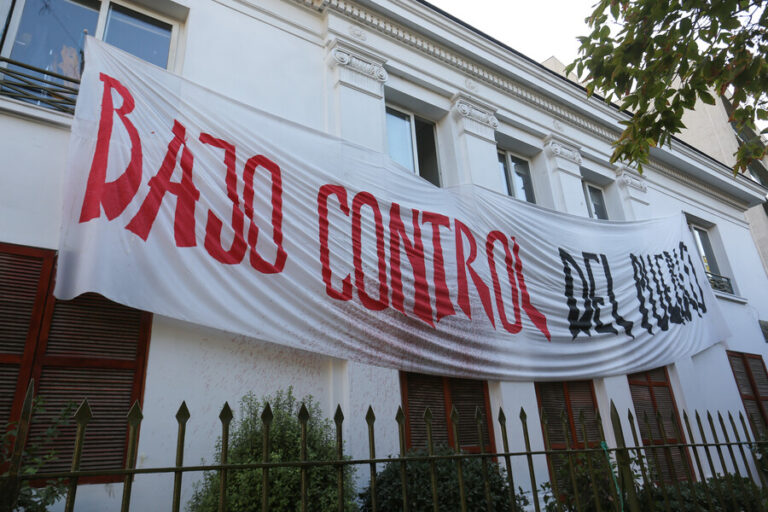 Después de 8 meses: Aces depone toma de la sede del INDH en Providencia