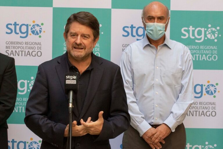 Gobernador Orrego no descartó racionamiento de agua para la Región Metropolitana en 2022