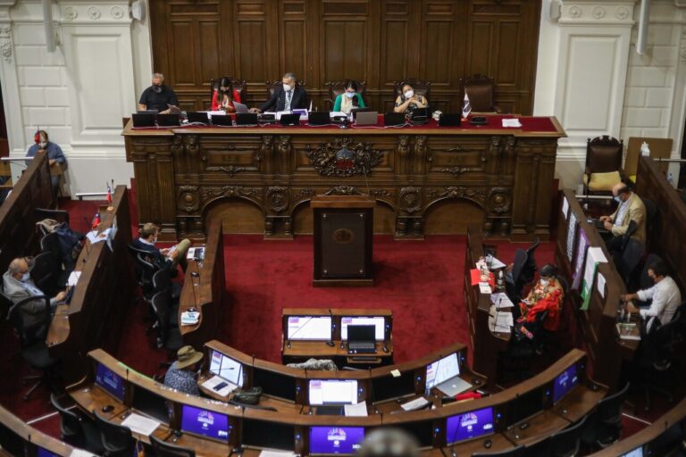 Diputadas presentan reforma para extender el plazo de la CC por un segundo período de 3 meses