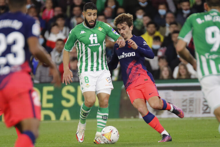 El Betis de Pellegrini se enreda ante al Atlético de Madrid y cae a la quinta plaza de la liga española