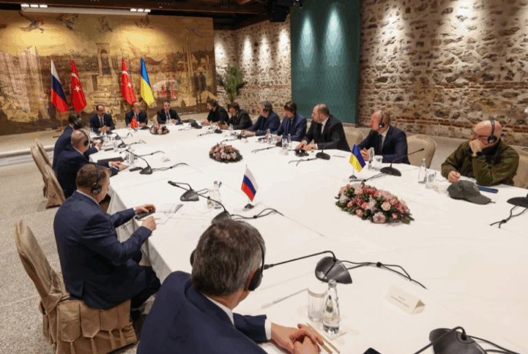 Portavoz del Kremlin dice que no hay avances tras ronda de negociaciones entre Rusia y Ucrania en Estambul