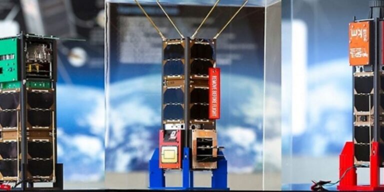Constelación de satélites de la U. de Chile serán lanzados al espacio en abril