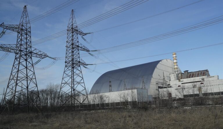 Chernóbil: Ucrania alerta posible “deterioro significativo” de la radiación en la Zona de Exclusión