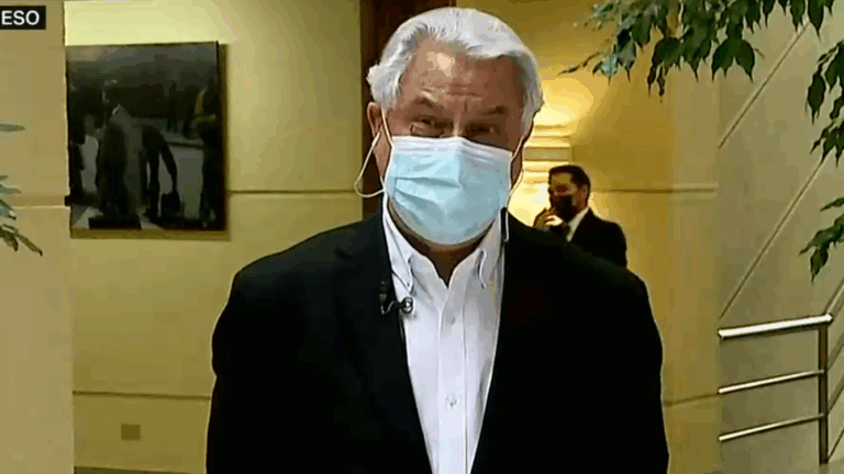 Jaime Naranjo: Subir el sueldo mínimo a $500 mil 