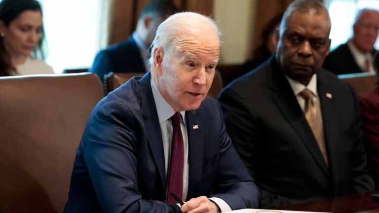 Biden conversó con Zelensky sobre los esfuerzos en curso para 