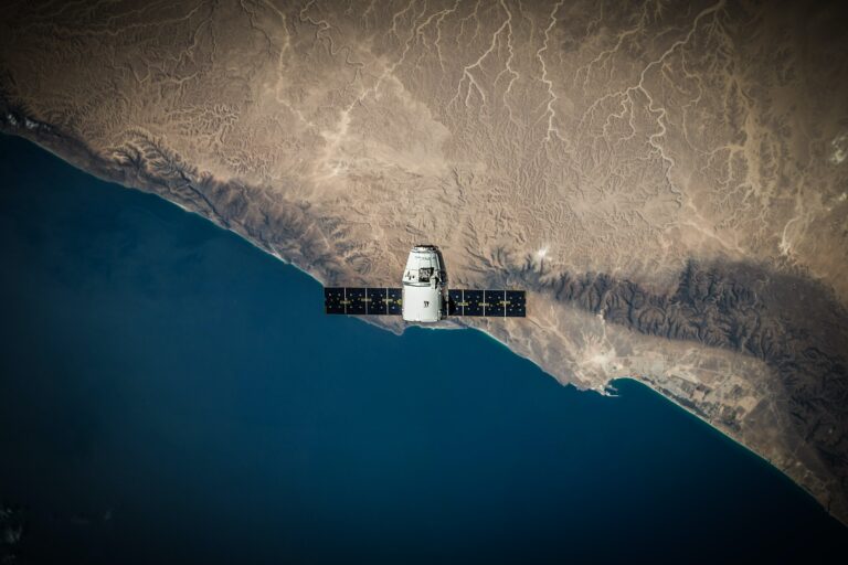 Ya es oficial: Ministerio de Ciencia crea la primera Comisión Asesora Presidencial en Materia Espacial
