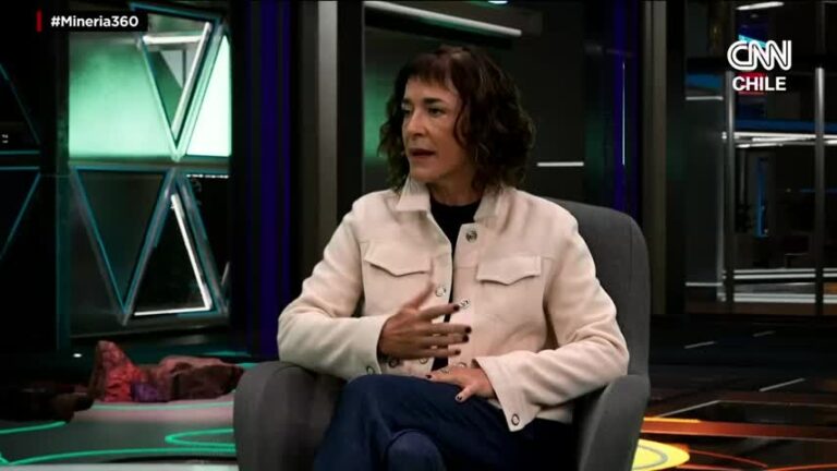 Alejandra Wood: 