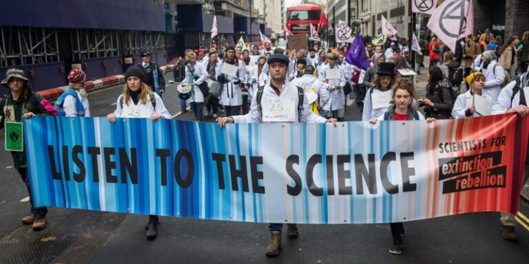 Científicos de 27 países del mundo se toman las calles por el cambio climático