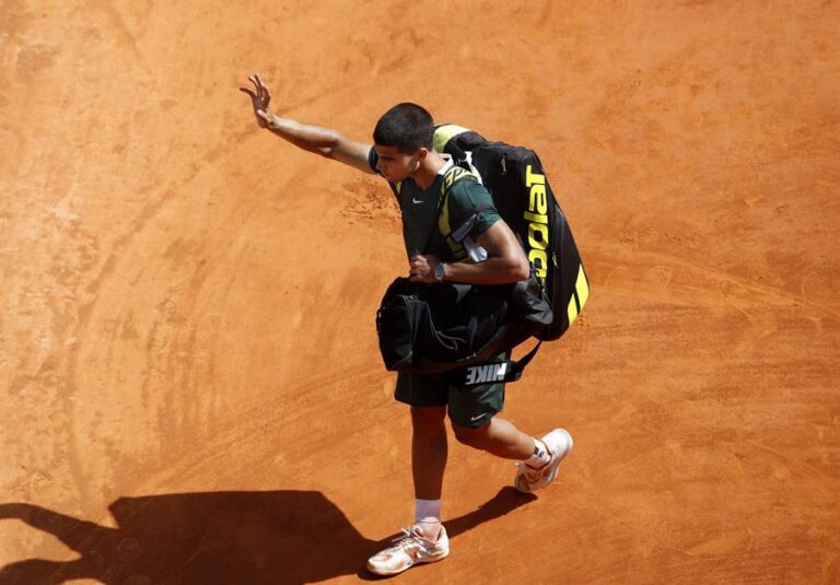 Korda sorprende y elimina a Alcaraz en Montecarlo